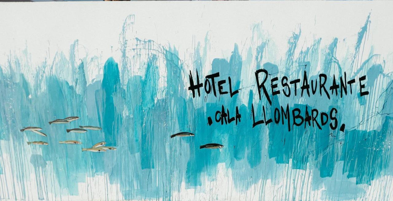 Hostal Cala Llombards ภายนอก รูปภาพ